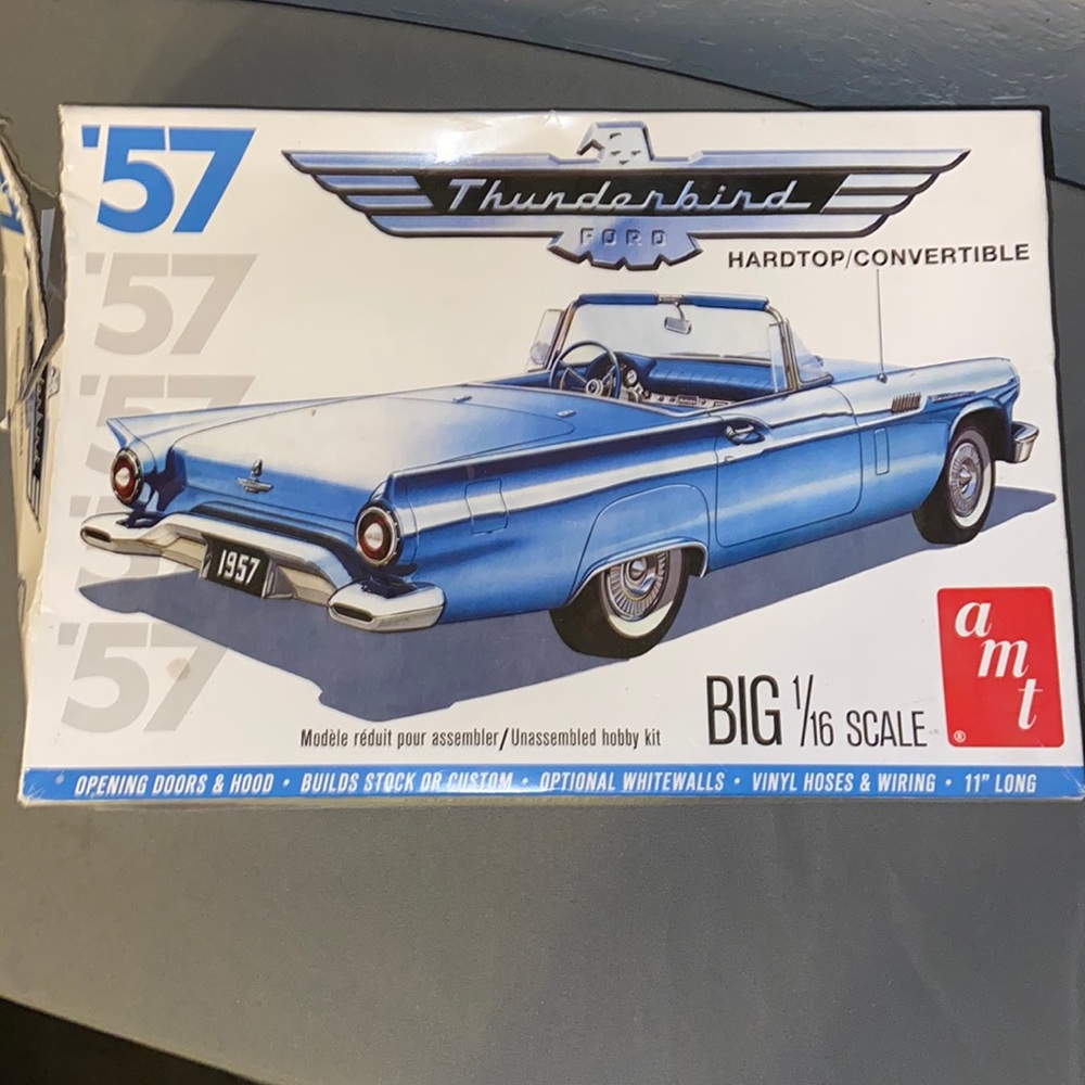 AMT 1/16 scale model 1957 Thunderbird hardtop convertible (partially assembled)